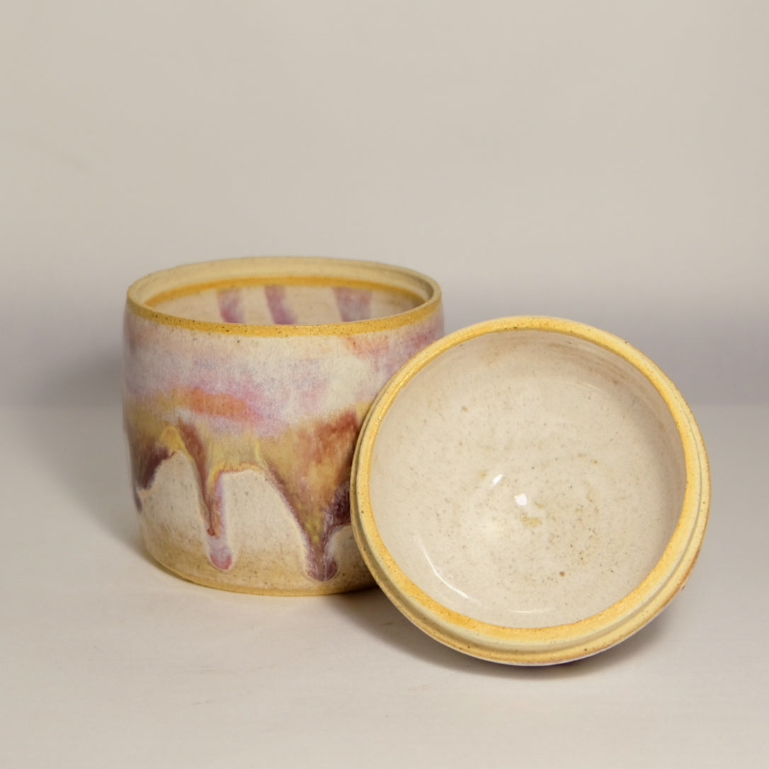 Drippy blush jar
